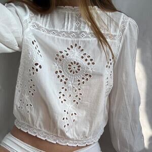 White long sleeve cotton blouse with lace detailing